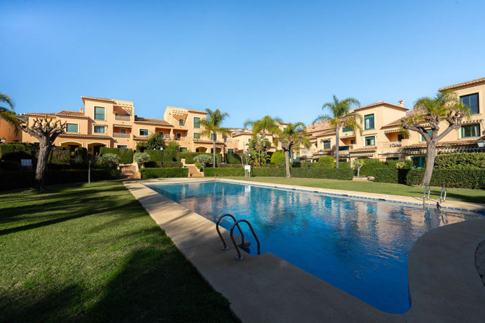 Image No.22-3 Bed Apartment for sale