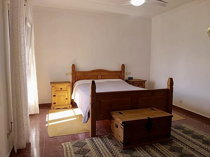 Image No.14-5 Bed Villa for sale