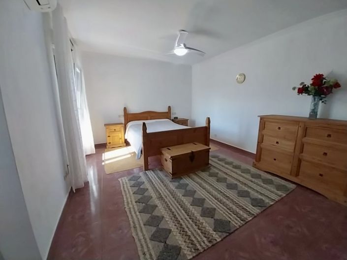 Image No.16-5 Bed Villa for sale