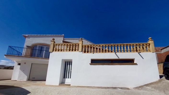 Image No.28-5 Bed Villa for sale