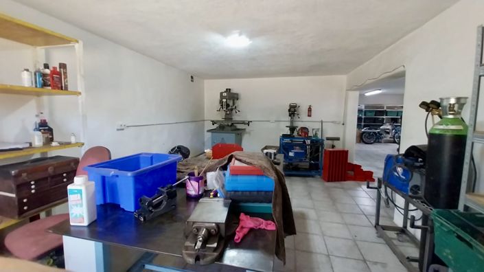 Image No.46-5 Bed Villa for sale