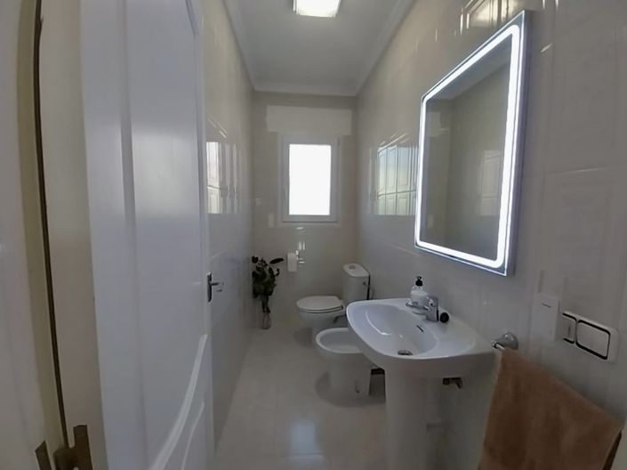 Image No.9-5 Bed Villa for sale