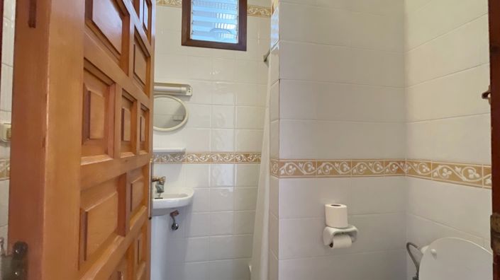 Image No.24-6 Bed Villa for sale
