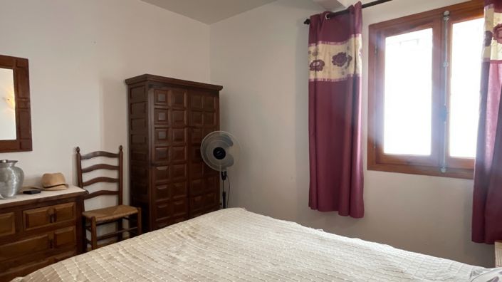 Image No.26-6 Bed Villa for sale
