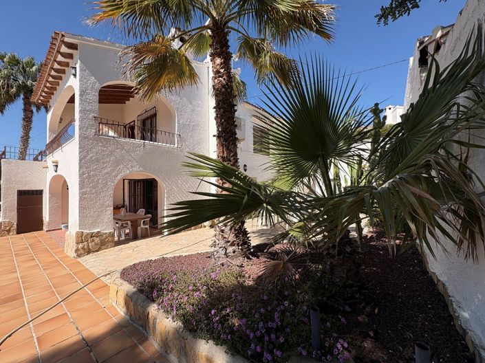 Image No.43-6 Bed Villa for sale