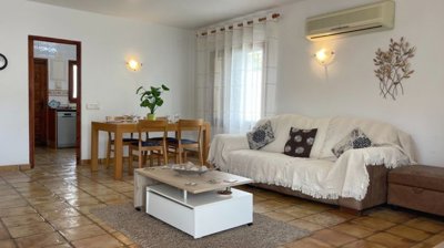 ho474644villaforsalemorairawalkingdistanceins