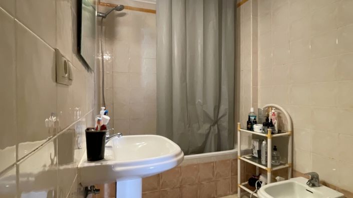 Image No.12-3 Bed Apartment for sale