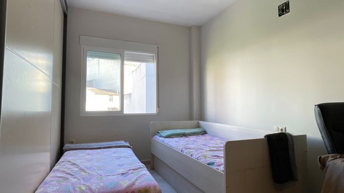 Image No.13-3 Bed Apartment for sale