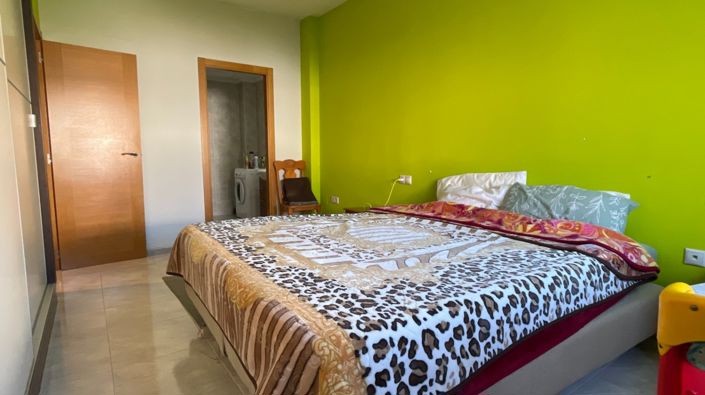 Image No.8-3 Bed Apartment for sale