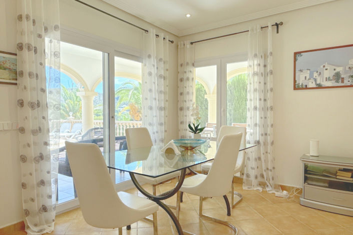 Image No.17-3 Bed Villa for sale