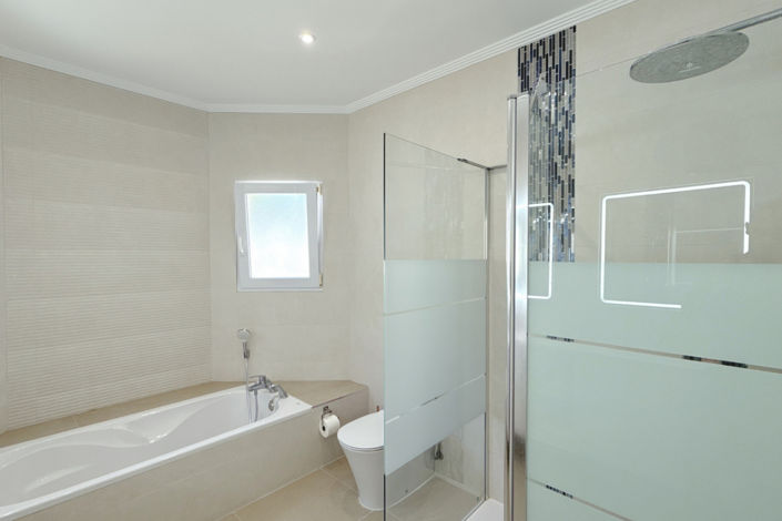 Image No.29-3 Bed Villa for sale