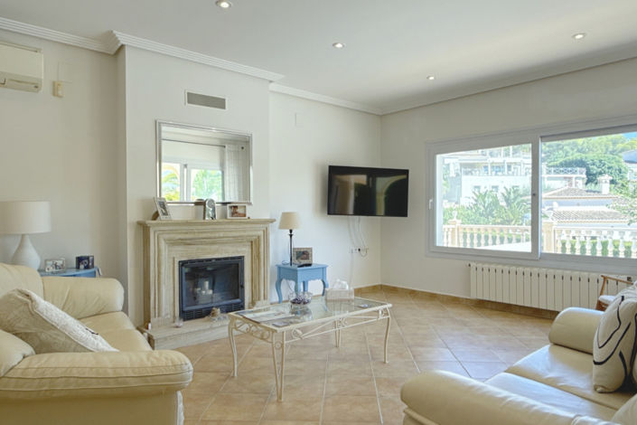 Image No.5-3 Bed Villa for sale