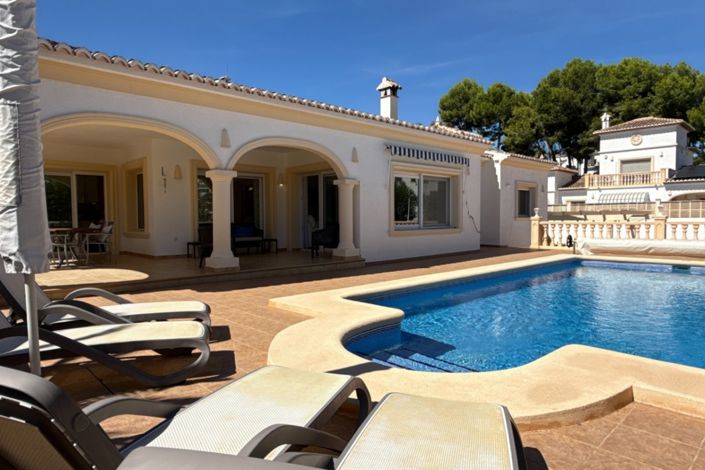 Image No.6-3 Bed Villa for sale