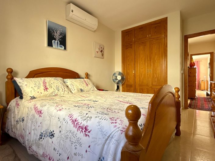 Image No.17-2 Bed Villa for sale