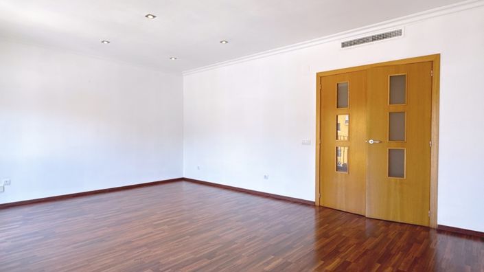 Image No.2-3 Bed Apartment for sale