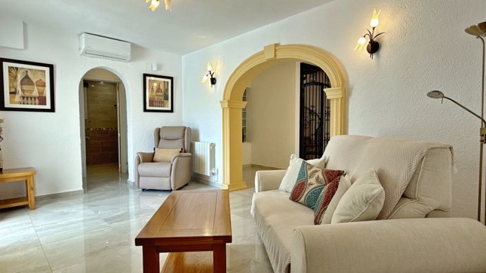 Image No.15-4 Bed Villa for sale