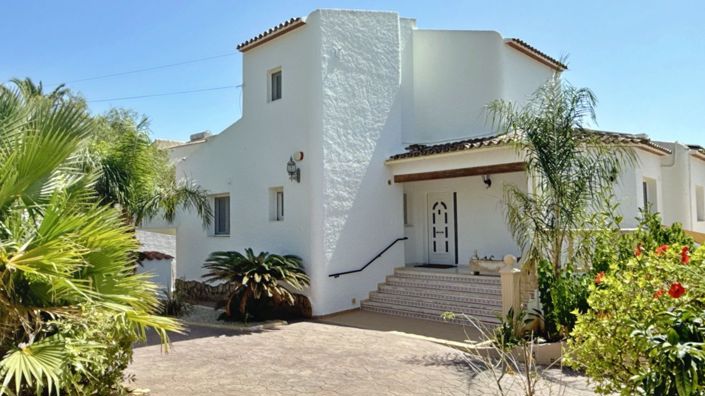 Image No.6-4 Bed Villa for sale