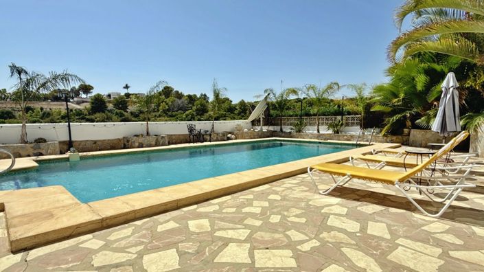 Image No.10-4 Bed Villa for sale