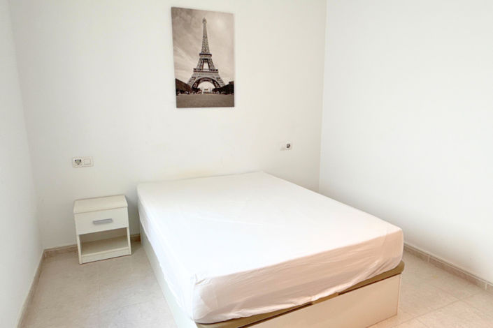 Image No.18-3 Bed Apartment for sale