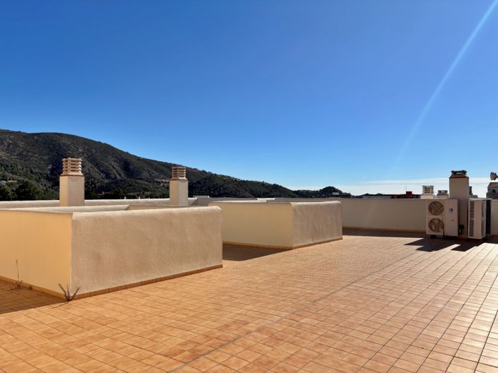 Image No.6-3 Bed Apartment for sale