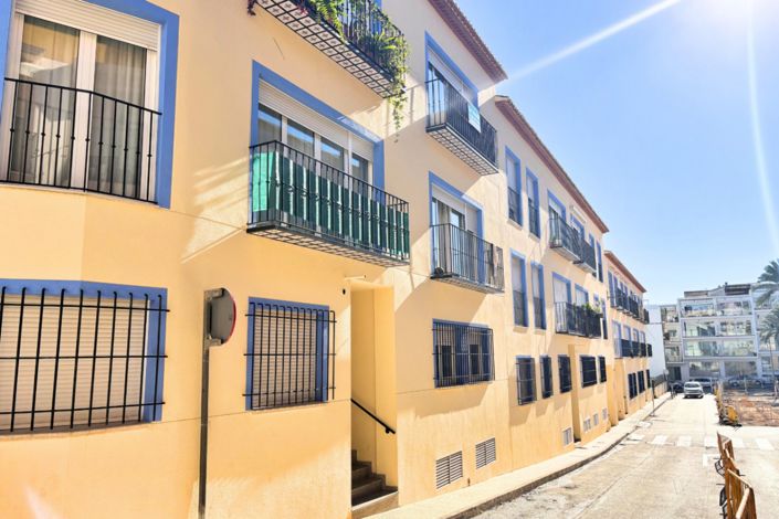 Image No.8-3 Bed Apartment for sale