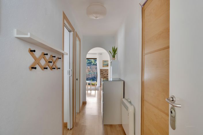 Image No.12-1 Bed Apartment for sale