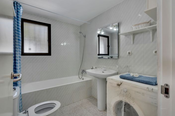 Image No.13-1 Bed Apartment for sale