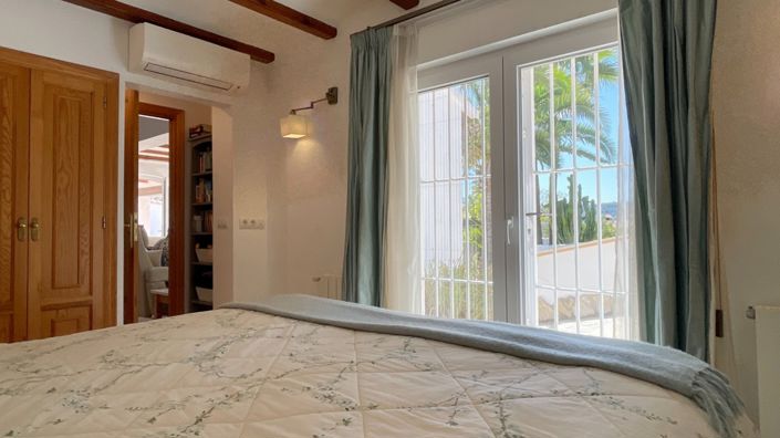 Image No.19-3 Bed Villa for sale