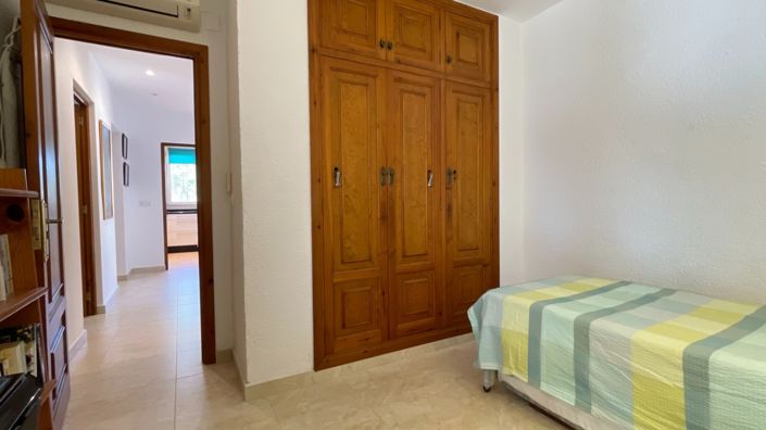 Image No.27-3 Bed Villa for sale