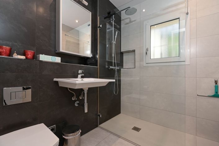 Image No.24-4 Bed Villa for sale