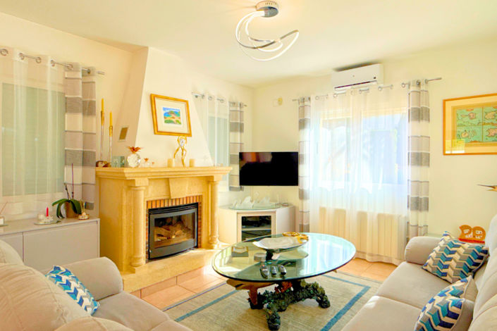 Image No.11-4 Bed Villa for sale