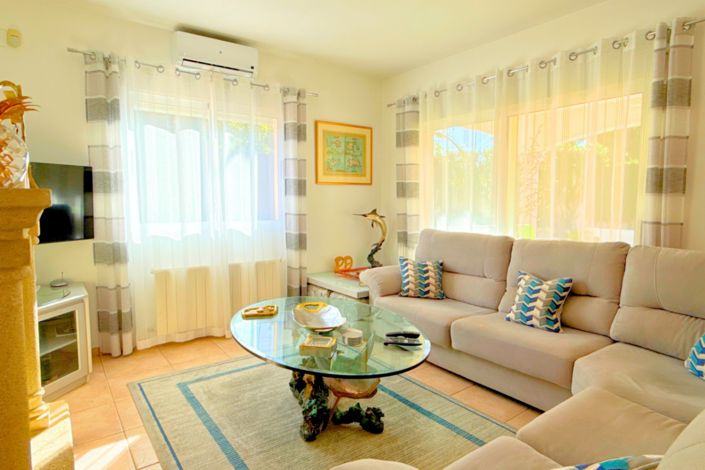 Image No.14-4 Bed Villa for sale