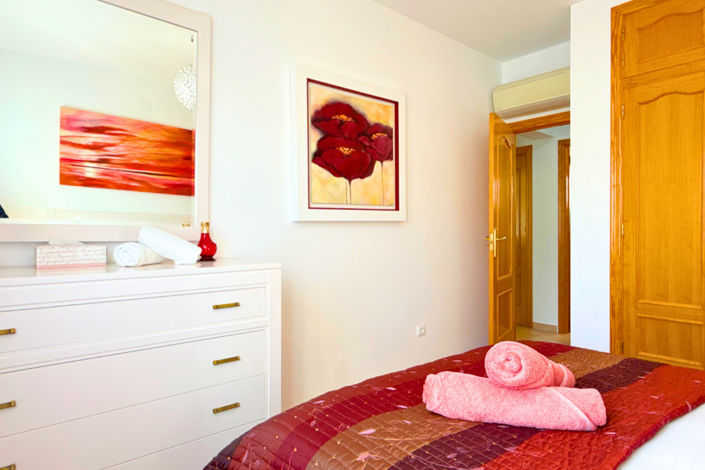 Image No.27-4 Bed Villa for sale
