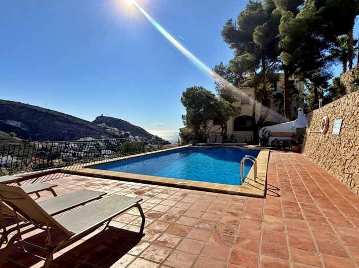 Image No.19-2 Bed Apartment for sale