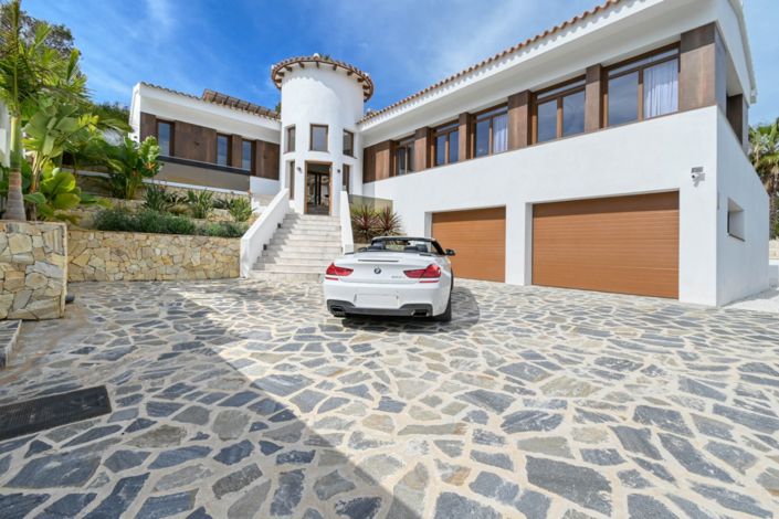 Image No.37-4 Bed Villa for sale