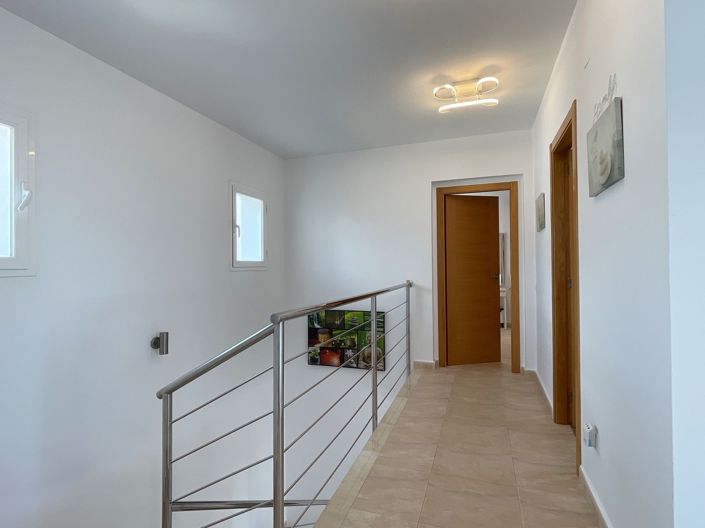 Image No.18-5 Bed Villa for sale