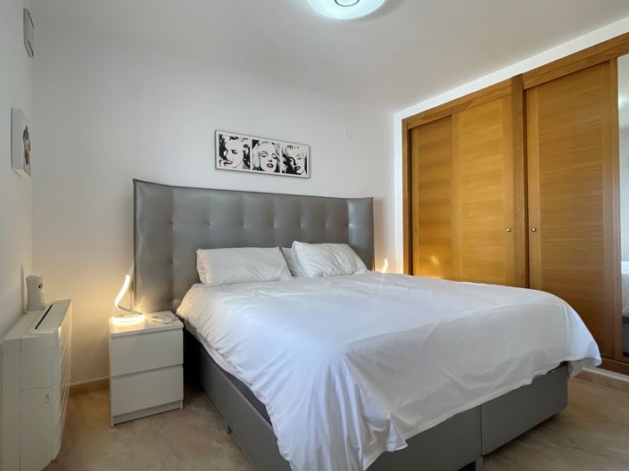 Image No.20-5 Bed Villa for sale