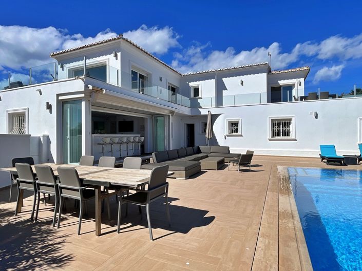 Image No.28-5 Bed Villa for sale