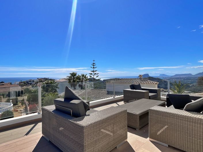 Image No.5-5 Bed Villa for sale