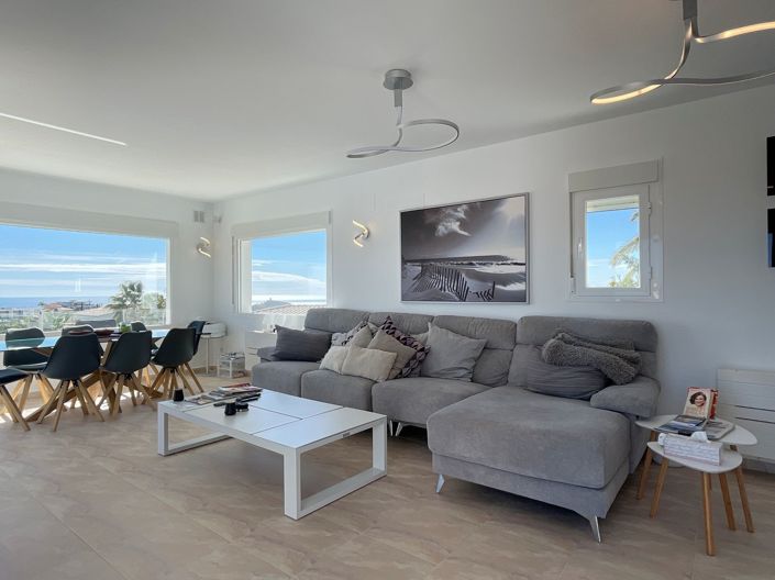 Image No.8-5 Bed Villa for sale