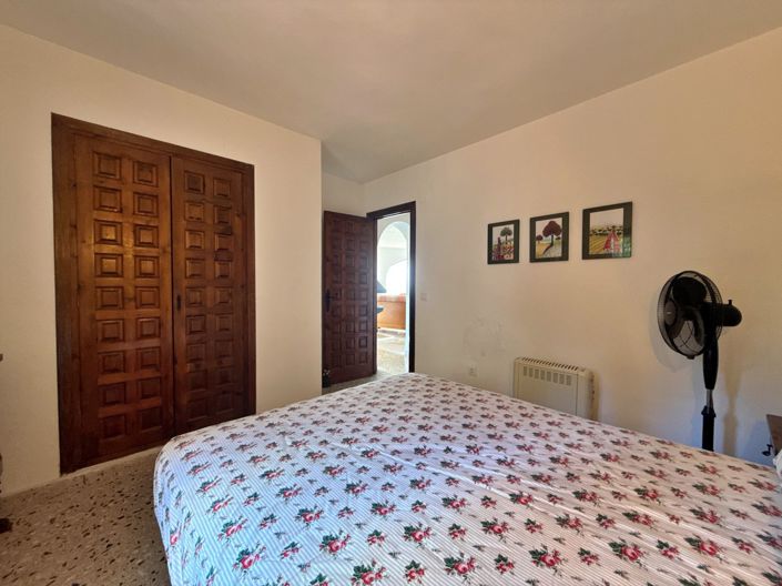 Image No.20-3 Bed Villa for sale