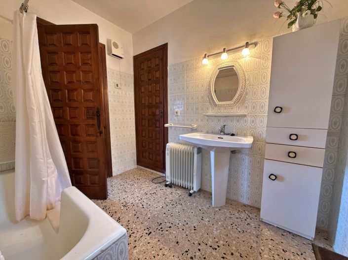 Image No.22-3 Bed Villa for sale