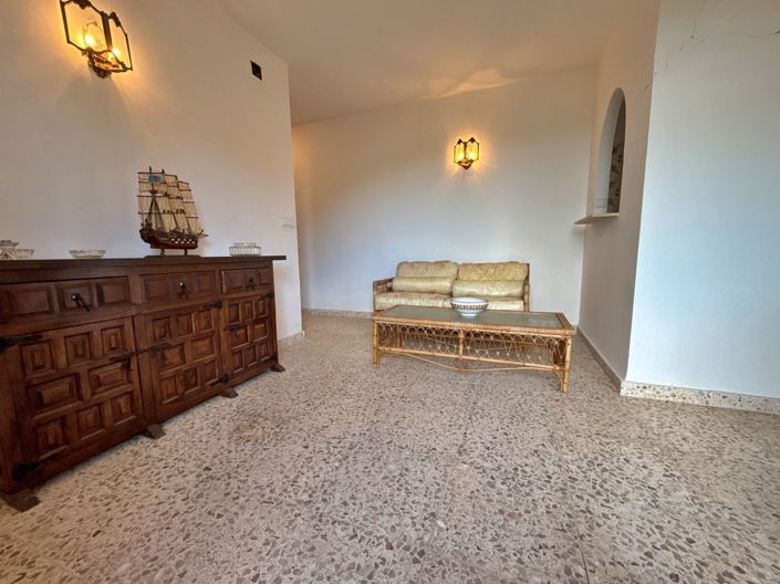Image No.29-3 Bed Villa for sale
