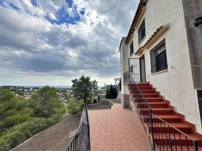 Image No.3-3 Bed Villa for sale