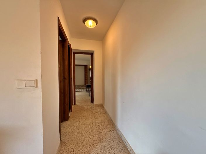 Image No.33-3 Bed Villa for sale