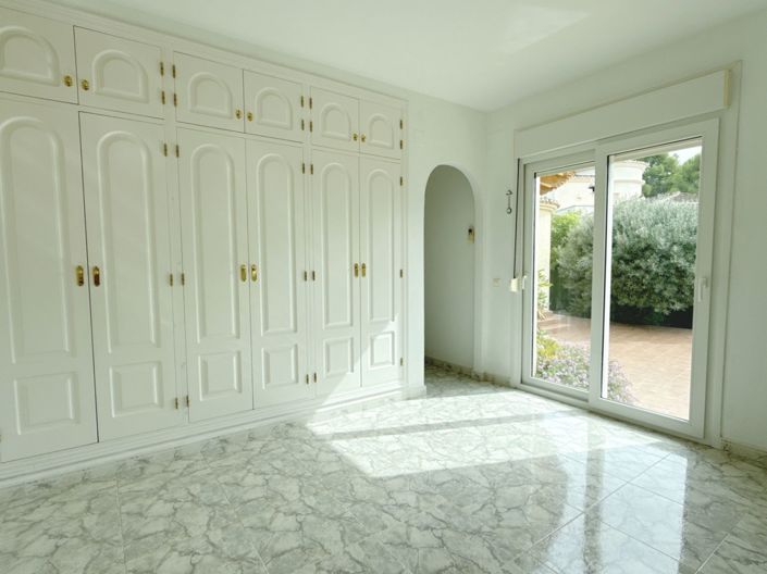 Image No.16-3 Bed Villa for sale