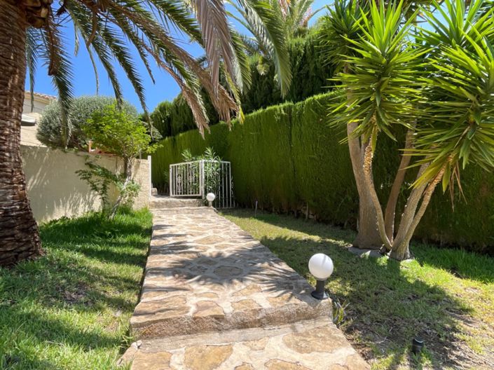 Image No.26-3 Bed Villa for sale