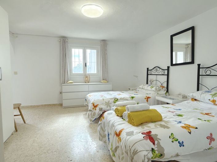 Image No.26-3 Bed Villa for sale