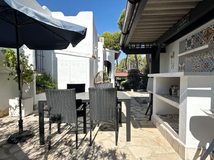 Image No.23-2 Bed Villa for sale