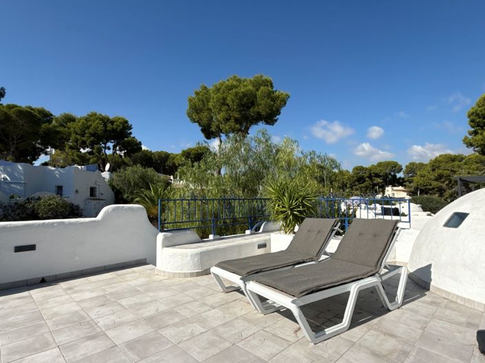 Image No.33-2 Bed Villa for sale